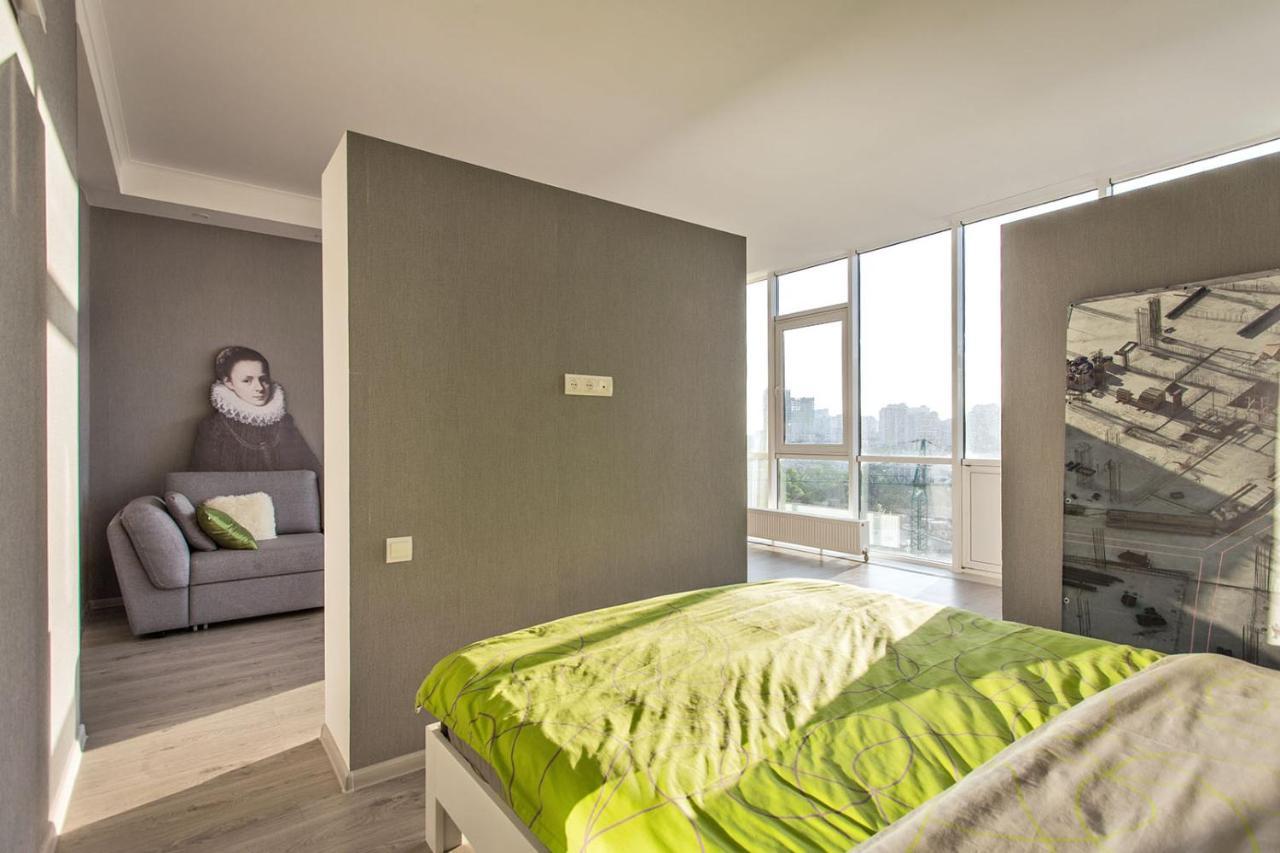 Gagarin Plaza Apartment 70 Square Metres On 12Th Floor โอเดสซา ภายนอก รูปภาพ