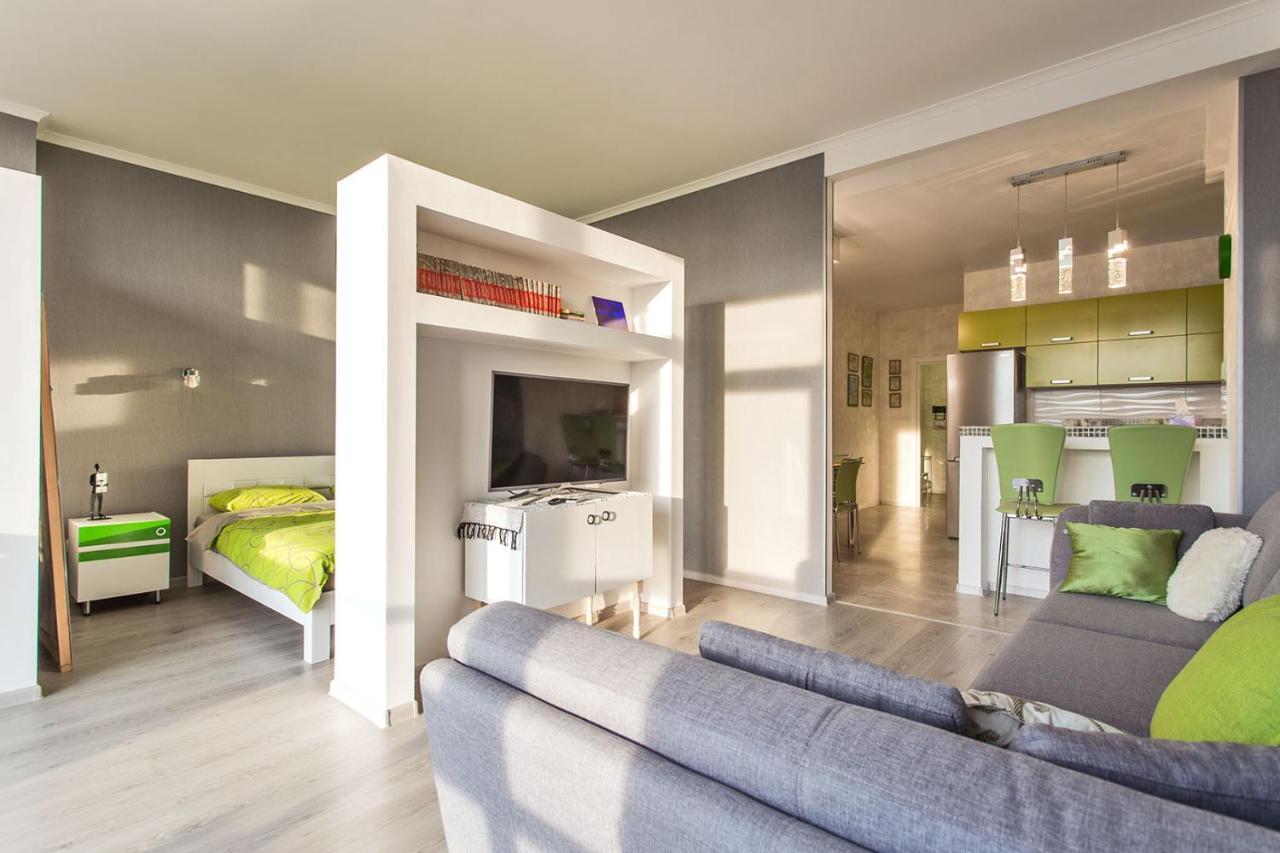 Gagarin Plaza Apartment 70 Square Metres On 12Th Floor โอเดสซา ภายนอก รูปภาพ