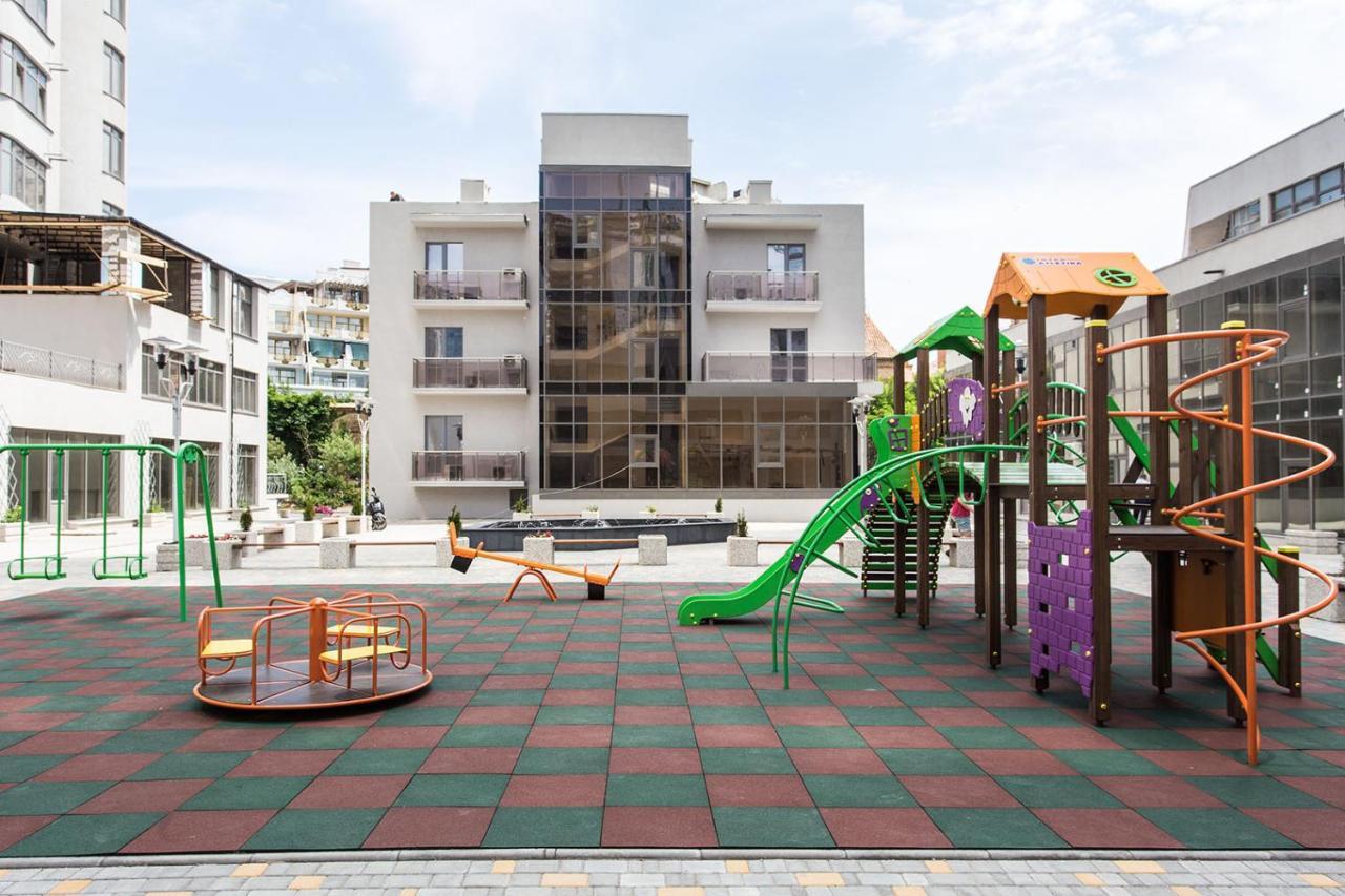 Gagarin Plaza Apartment 70 Square Metres On 12Th Floor โอเดสซา ภายนอก รูปภาพ